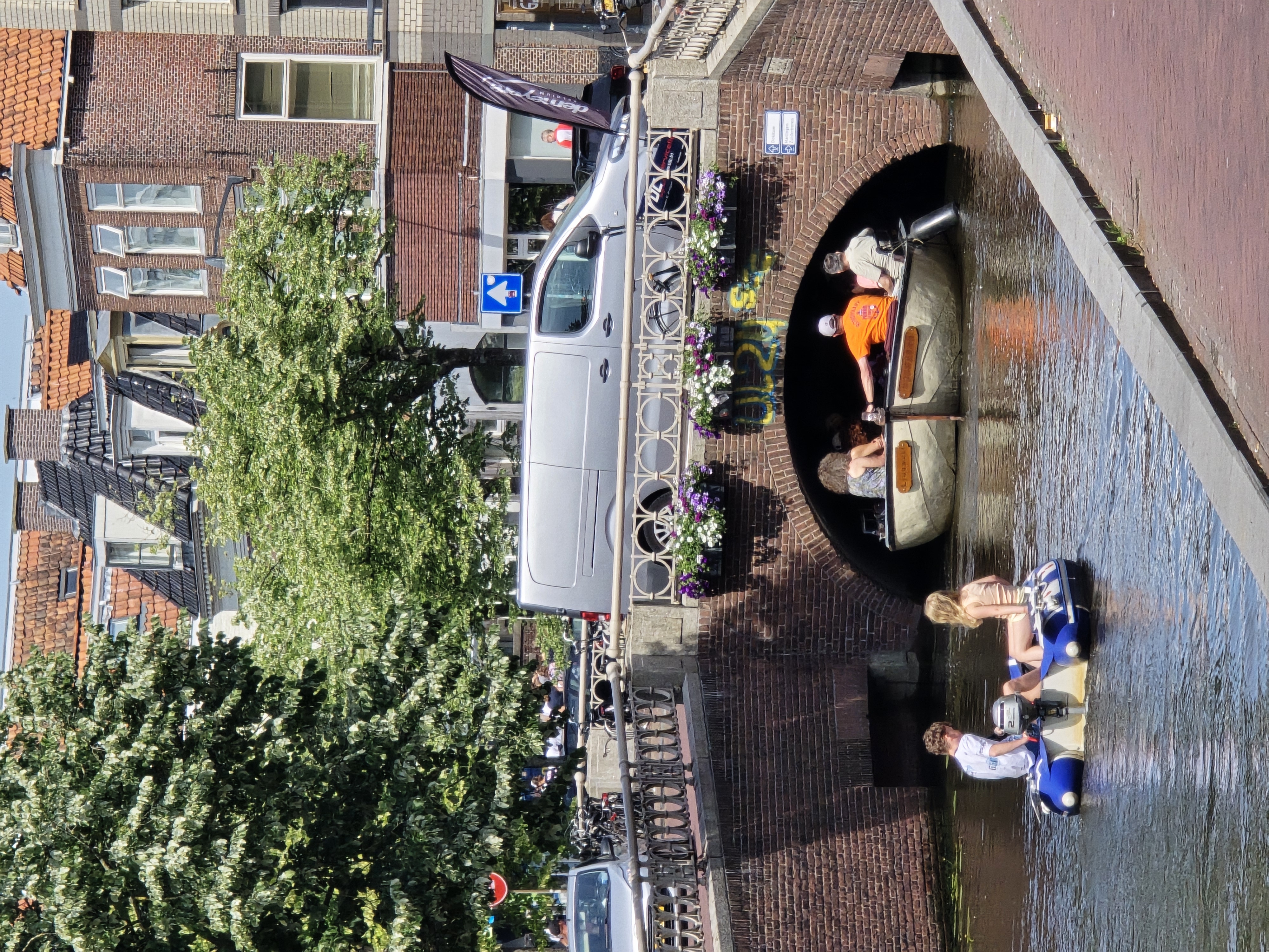 Pe sub podurile din Leeuwarden